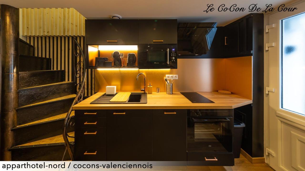 Le Cocon De La Cour Leilighet Valenciennes Eksteriør bilde